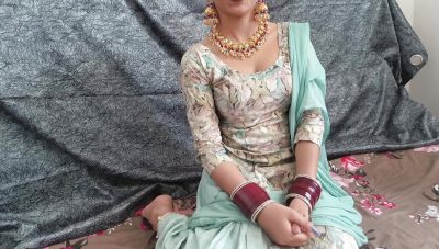 Father-in-law fuck Newly married Bahu when her husband going to job