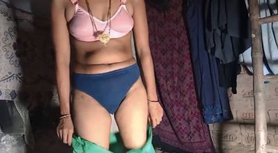 Hot Bhabhi Fingering Xxx Video