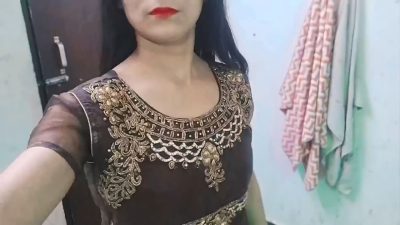 Soyi hui Step Sister Ko chod diya