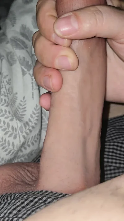 Step mom saw step son erection and handjob his dick