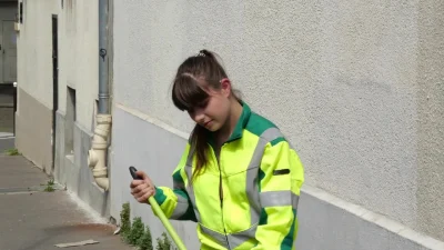 Gorgeus French Babe with Hairy Pussy and Perfect Firm Tits 675