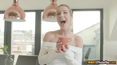 Blonde secretary get analsmashed by BCC boss